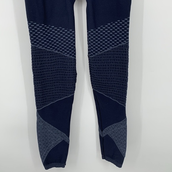 SPANX Look At Me Now seamless moto leggings navy blue indigo textured Small - Picture 4 of 6